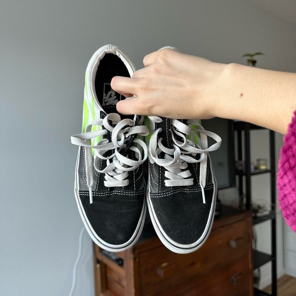 Neon green and black Vans💚🖤 - Picture 4 of 6